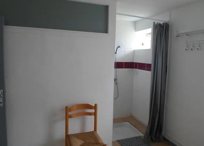 Relais Des Chaux Bed & Breakfast 3*