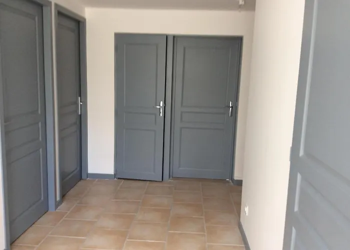 Relais Des Chaux Bed & Breakfast 3*