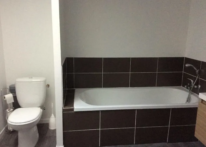 Relais Des Chaux Bed & Breakfast 3*